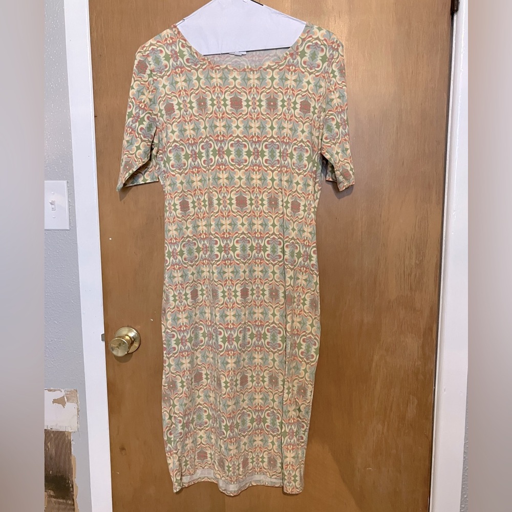 Patterned midi dress
